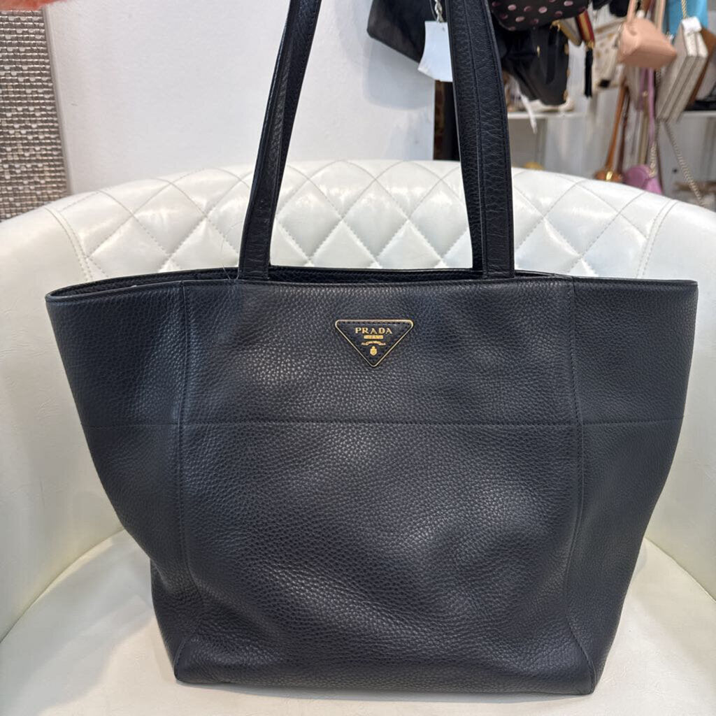 Prada HANDBAGS black