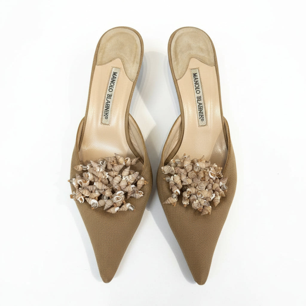Manolo Blahnik SHOES 39 tan