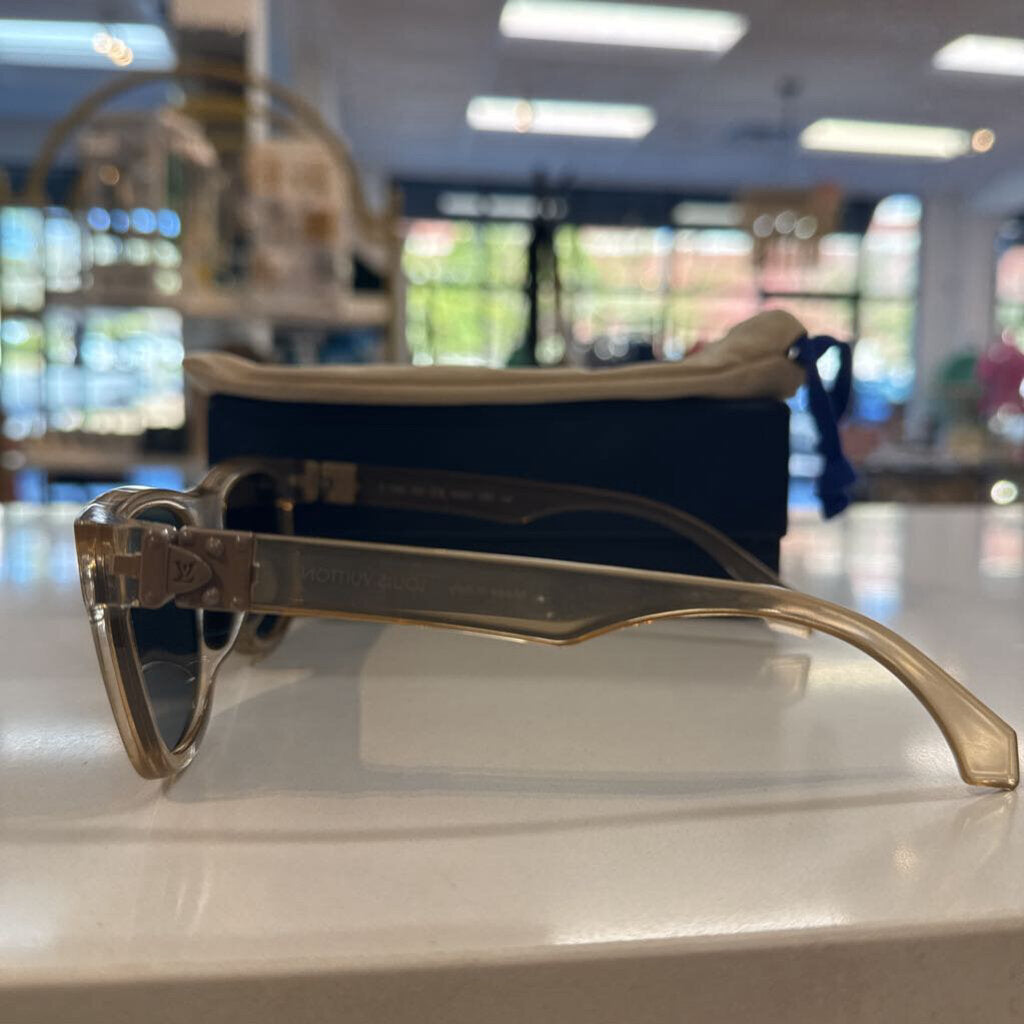 Louis Vuitton ACCESSORIES brown