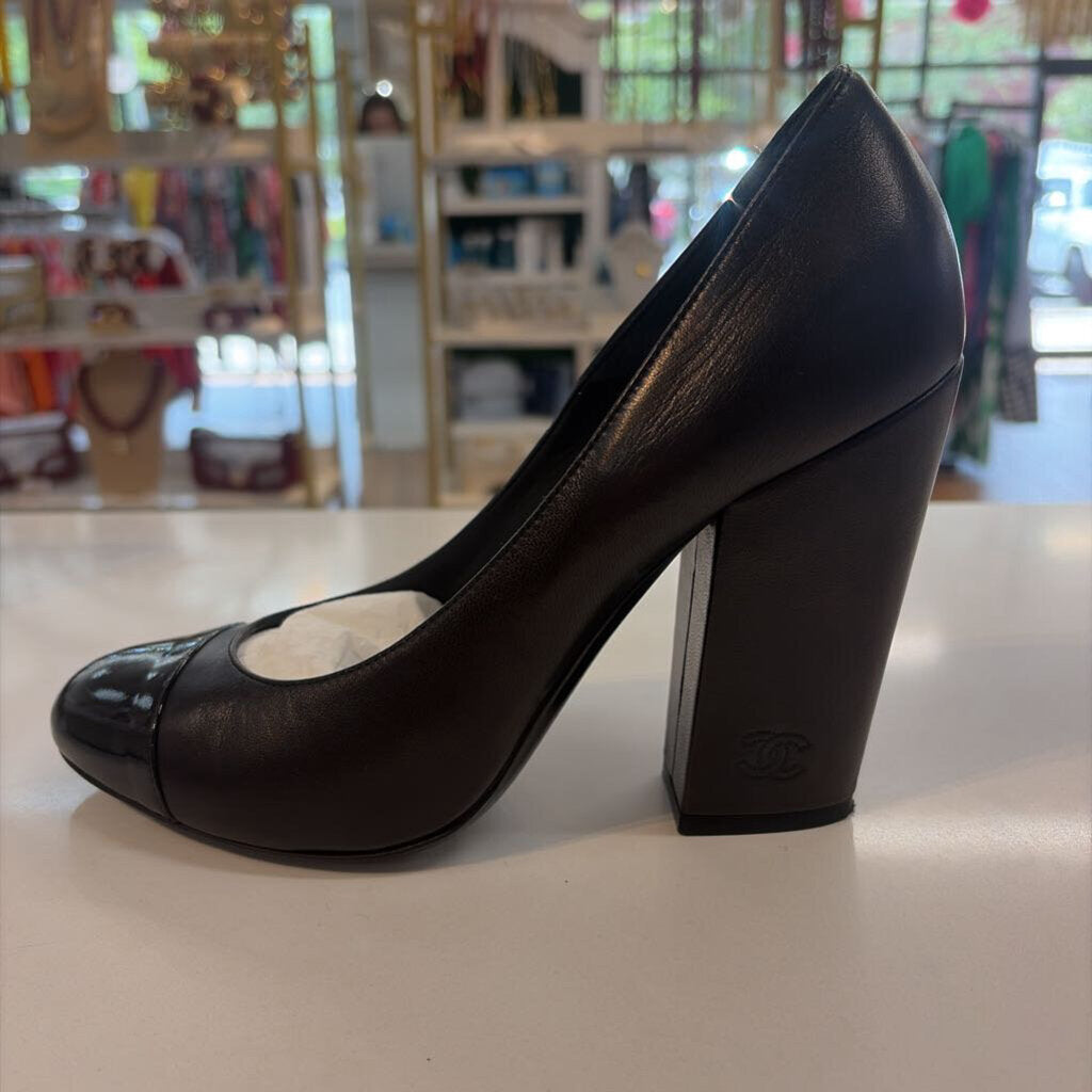 Chanel SHOES 39.5 black
