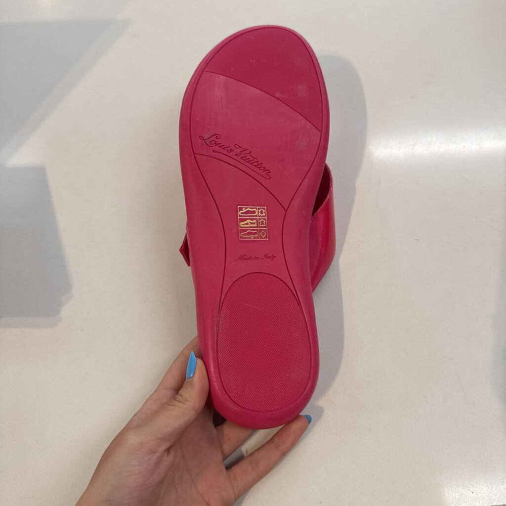 Louis Vuitton SHOES 10 pink