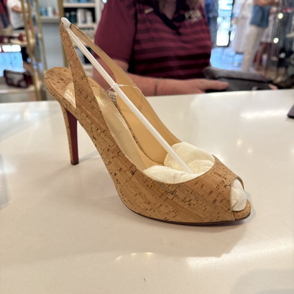 Christian Louboutin SHOES 39.5 tan