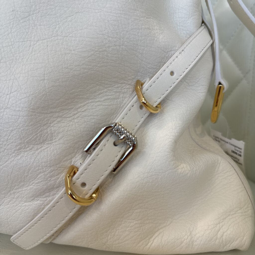 R-Givenchy BAG medium white