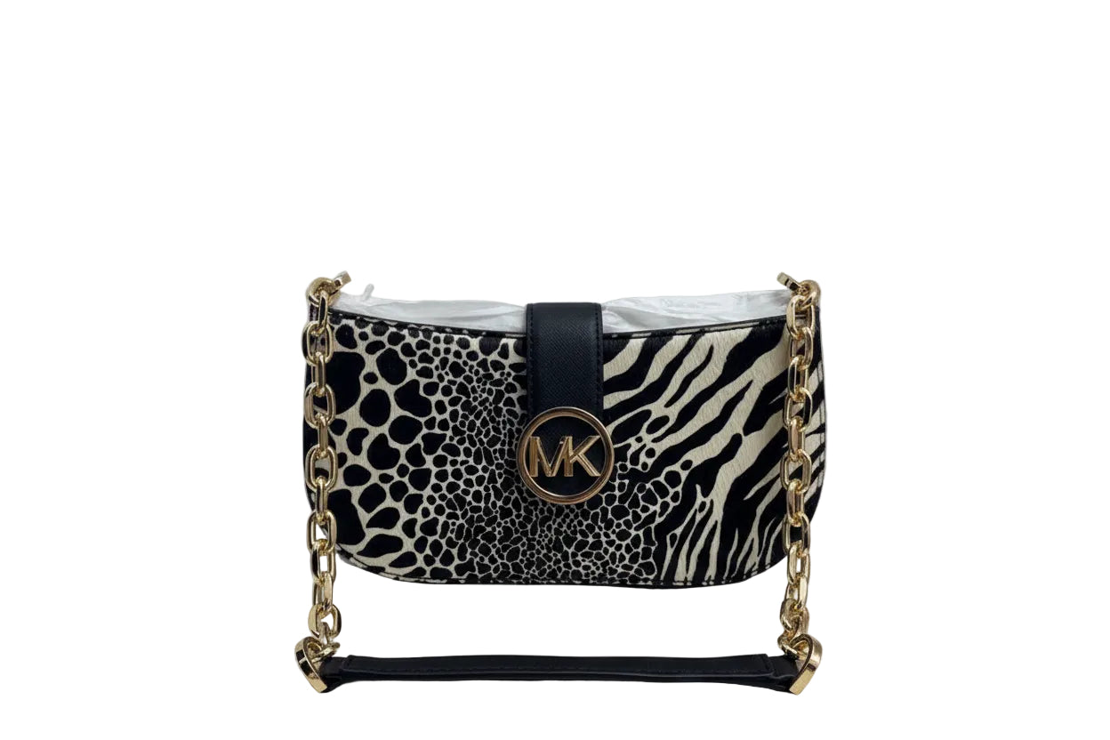 BAG Black and white
