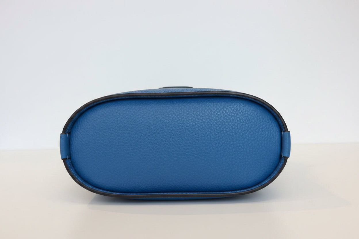 BAG Blue