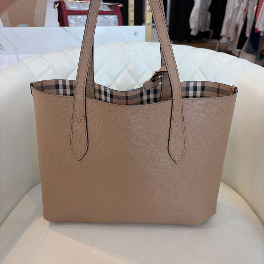 Burberry HANDBAGS Tan