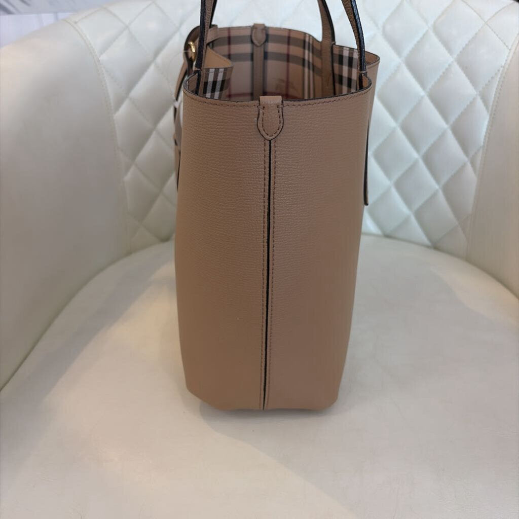 Burberry HANDBAGS Tan
