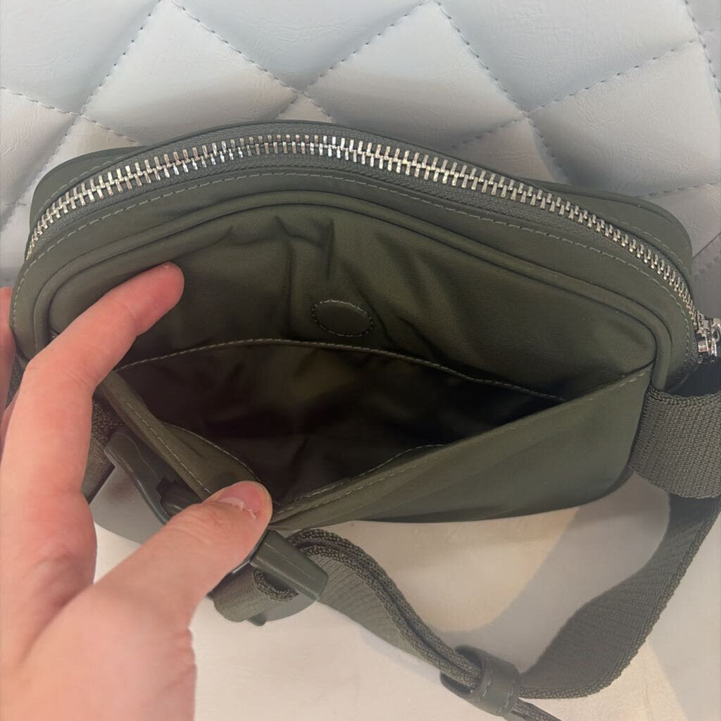 Tory Burch BAG green