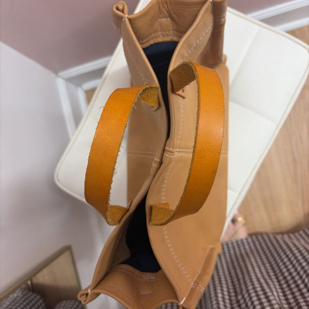 Parker Thatch HANDBAGS brown
