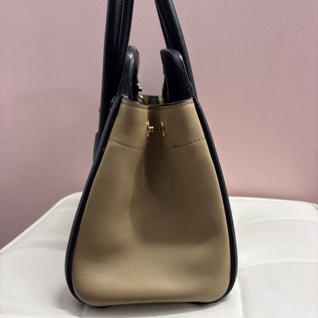 Prada -R BAG beige/black